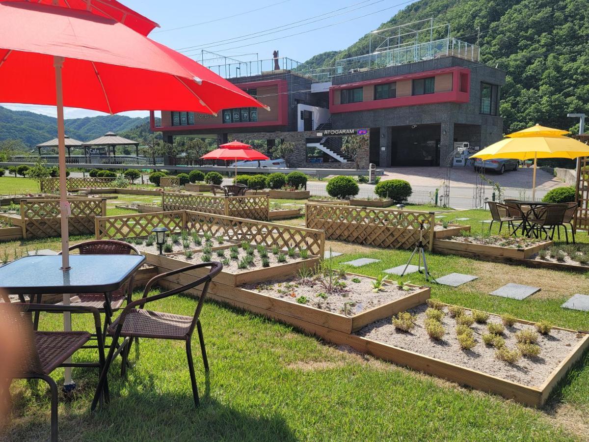 Tomato Pension Hongcheon Exterior photo
