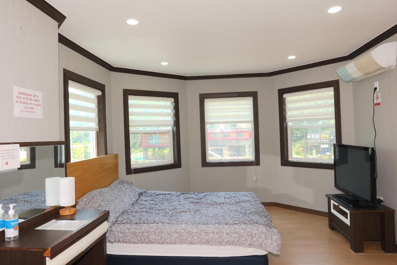 Tomato Pension Hongcheon Exterior photo